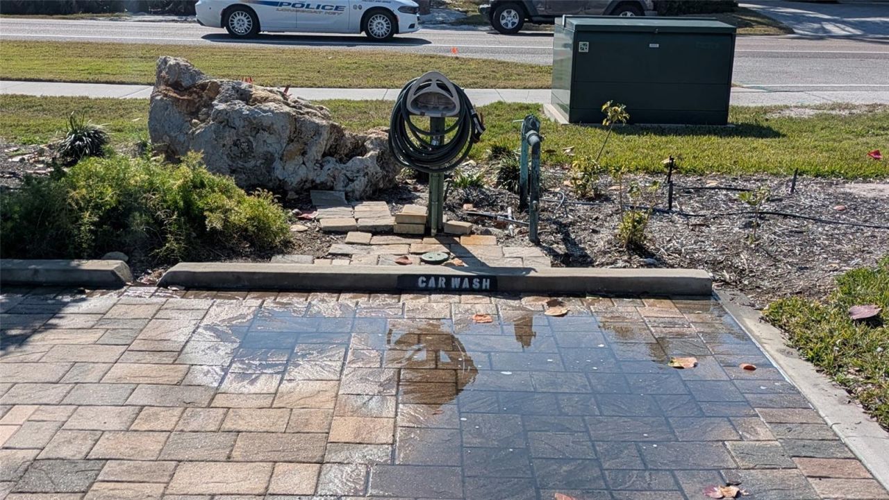 3240 Gulf Of Mexico Drive, Unit B504, Longboat Key, FL 34228 Photo