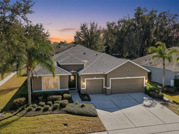 6304 ROLDEN COURT, MOUNT DORA, FL 32757
