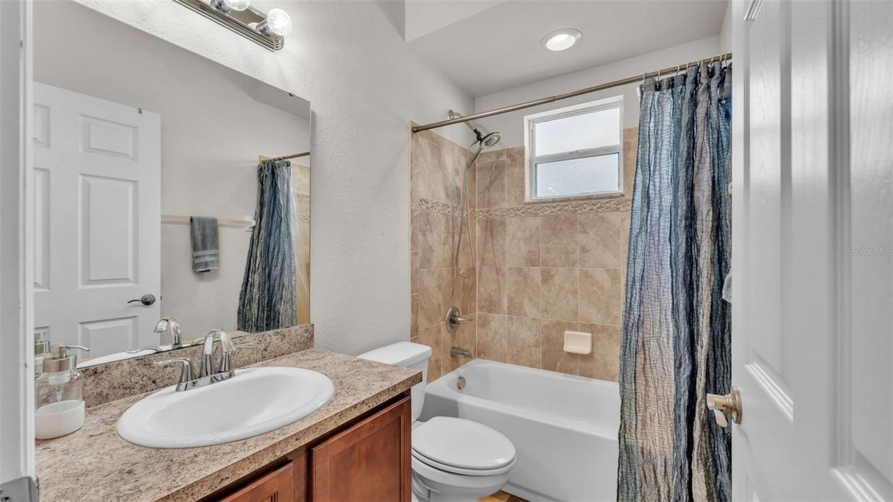 2932 Blackwater Oaks Drive, Mulberry, FL 33860 Photo