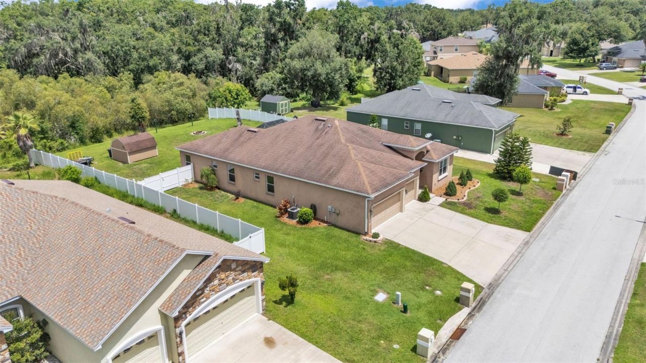 2932 Blackwater Oaks Drive, Mulberry, FL 33860 Photo