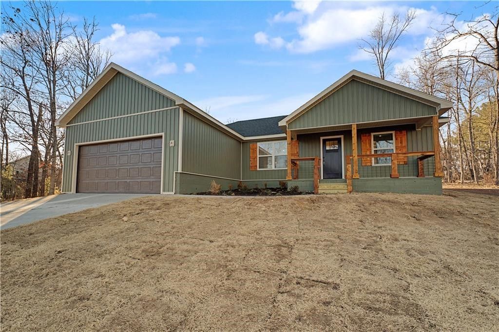 1 Strichen Drive  Bella Vista, AR 72715