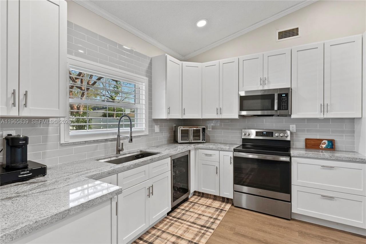 14911 SW 139th Pl, Miami, FL 33186 Photo