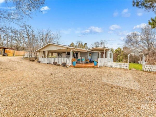 10590 Duck Ln, Nampa, ID 83686