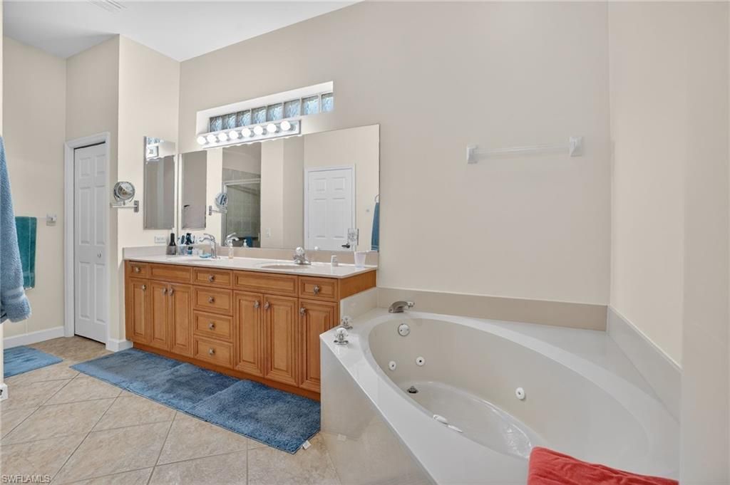 3350 Sandpiper Way, Naples, FL 34109 Photo