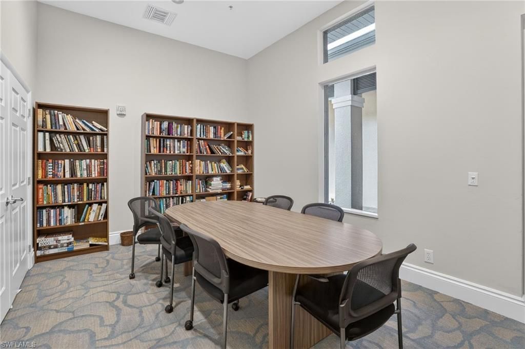 3350 Sandpiper Way, Naples, FL 34109 Photo