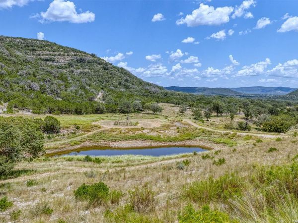 2242 Patterson Creek, Leakey, TX 78873