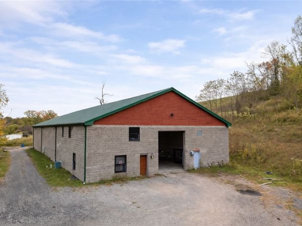 6331 State Route 88, Finleyville, PA 15332