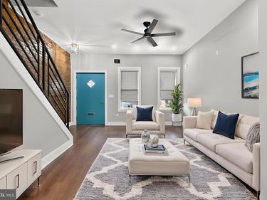 34 W SHARPNACK STREET , PHILADELPHIA, PA 19119