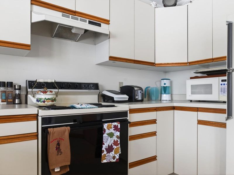 129 Chase Avenue, Unit 72L, Russells Point, OH 43348 Photo 9