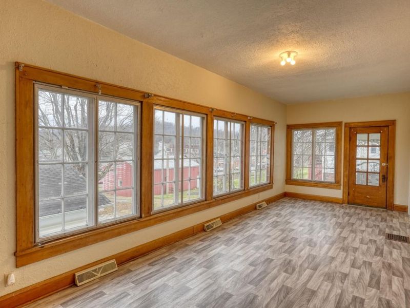 240 E Main Street , Quaker City, OH 43773 Photo 10