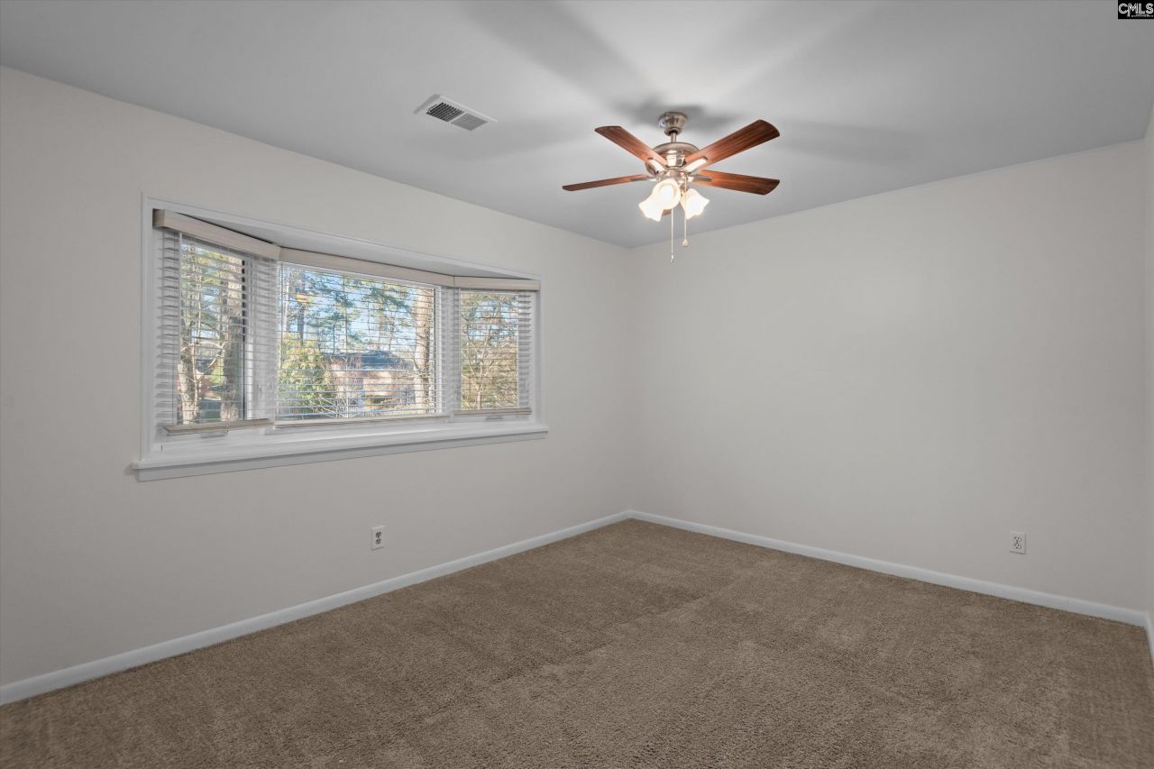 140 Forest Fern Road Photo 25