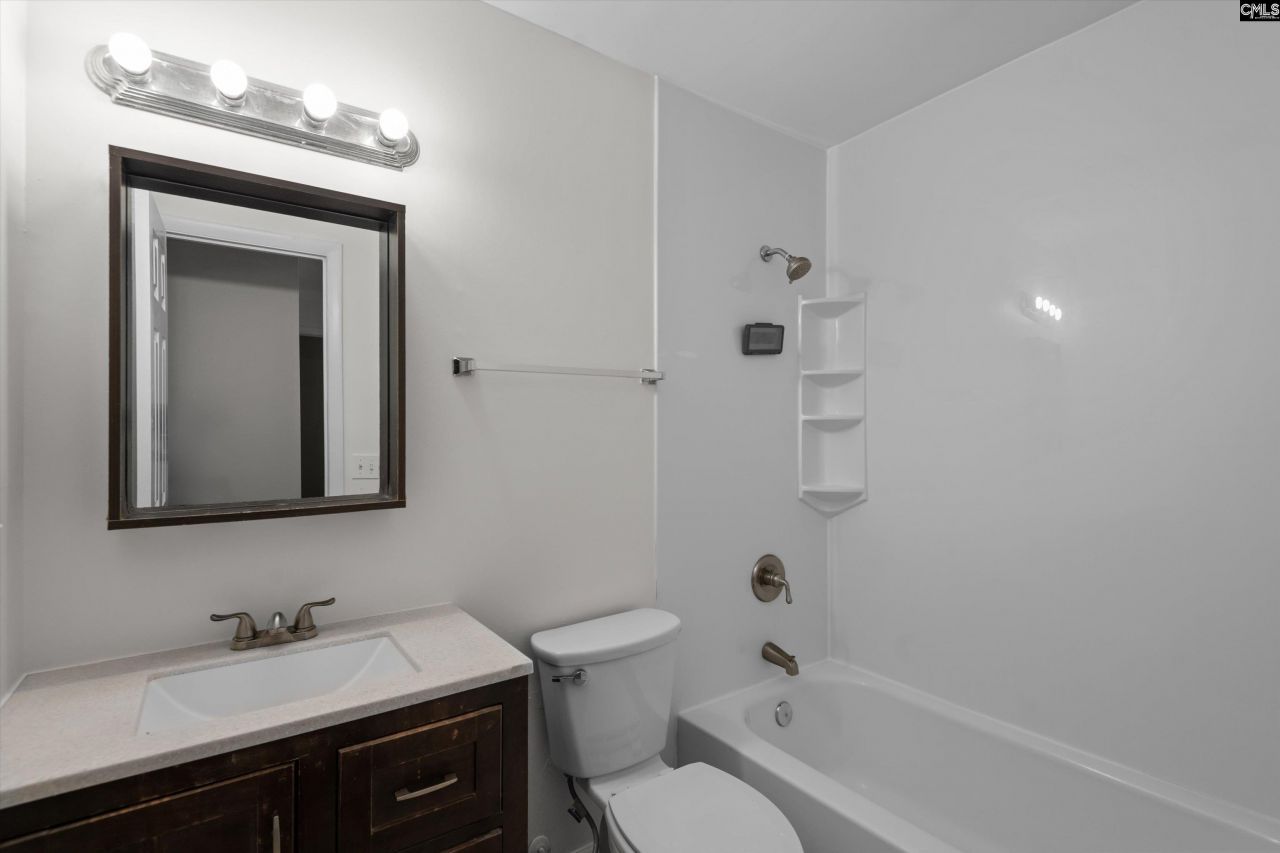 140 Forest Fern Road Photo 27