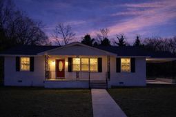 125 Aiken Street photo 4