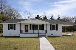 125 Aiken Street photo 4