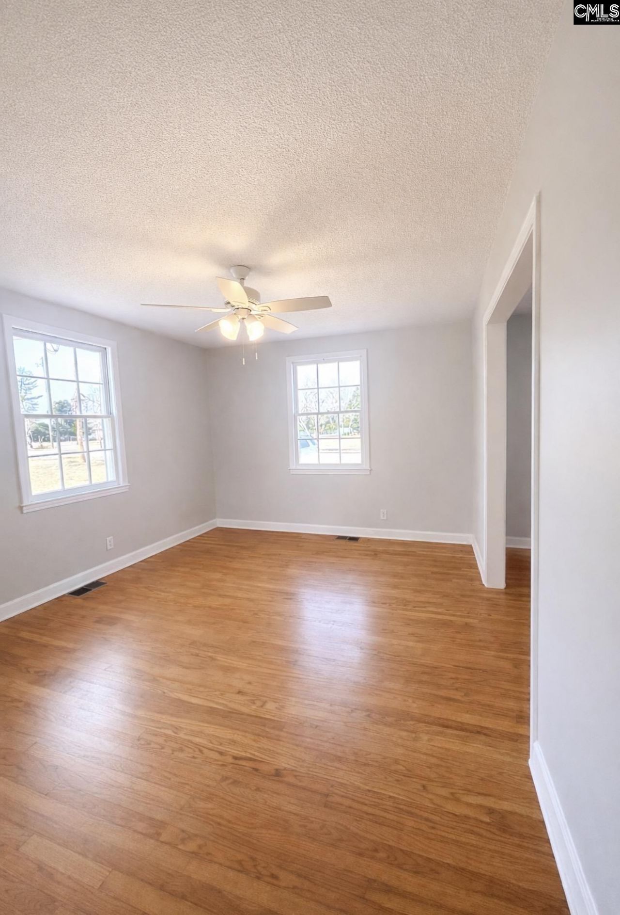 125 Aiken Street Photo 5