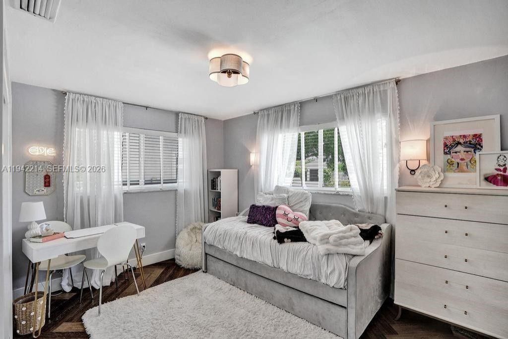 2080 NE 65th St, Fort Lauderdale, FL 33308 Photo