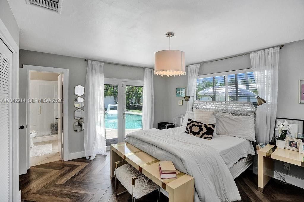 2080 NE 65th St, Fort Lauderdale, FL 33308 Photo