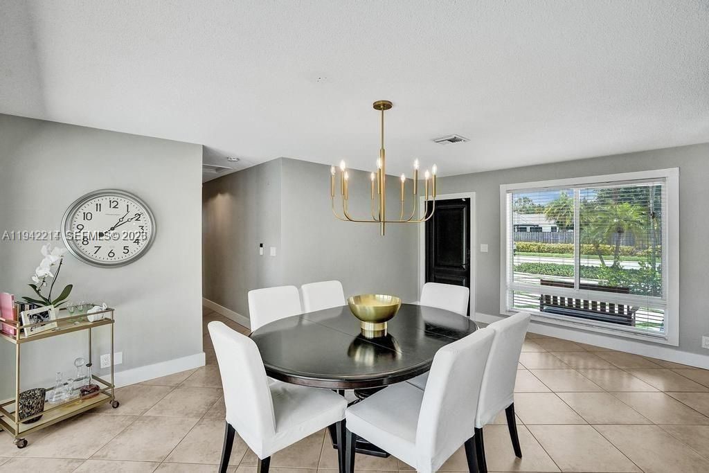 2080 NE 65th St, Fort Lauderdale, FL 33308 Photo