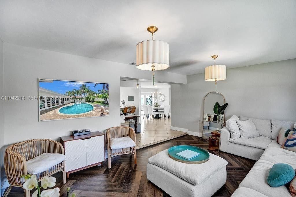 2080 NE 65th St, Fort Lauderdale, FL 33308 Photo