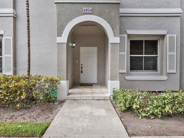 4956 SW 140th Ter, Unit 10, Miramar, FL 33027