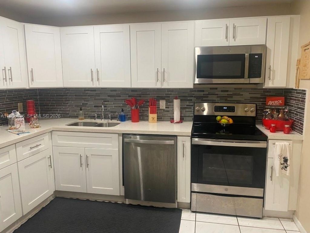 Please Call For Address, Unit 301, Hollywood, FL 33020 Photo