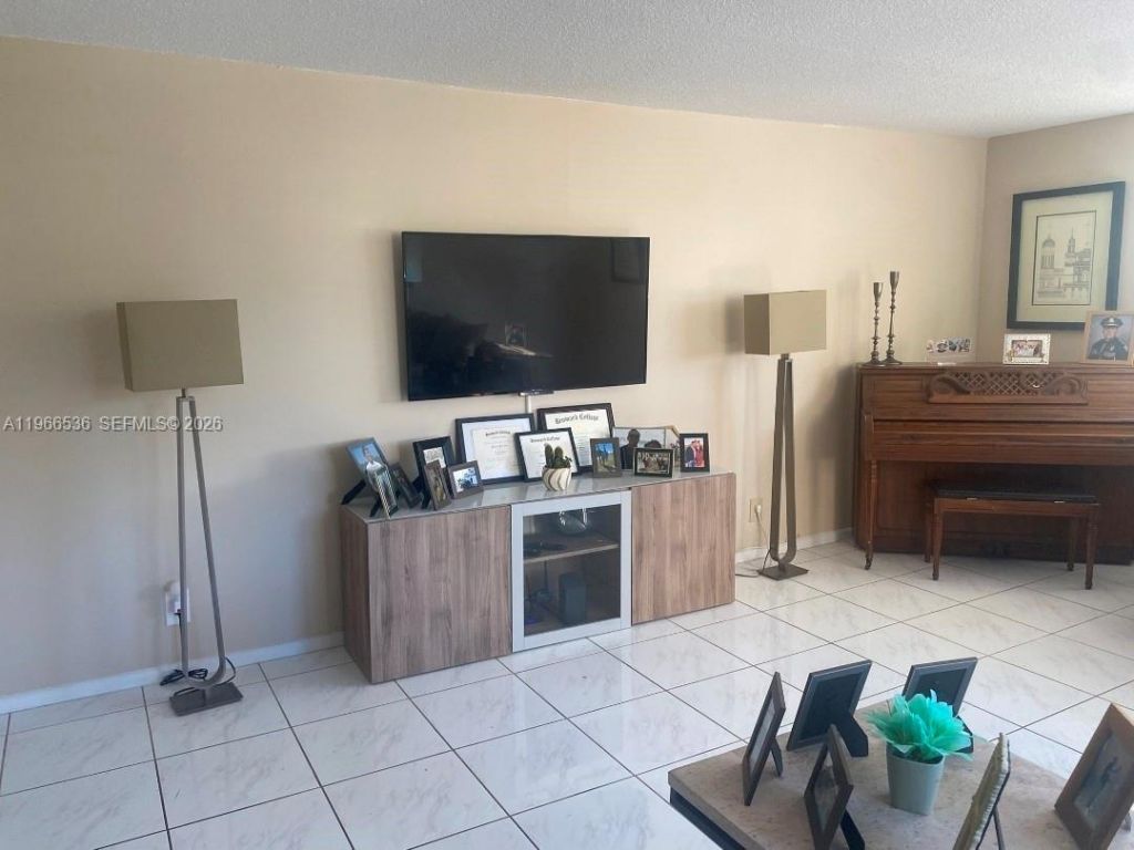 Please Call For Address, Unit 301, Hollywood, FL 33020 Photo