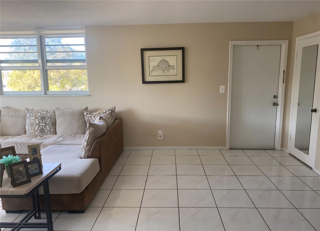 Please Call For Address, Unit 301, Hollywood, FL 33020 Photo