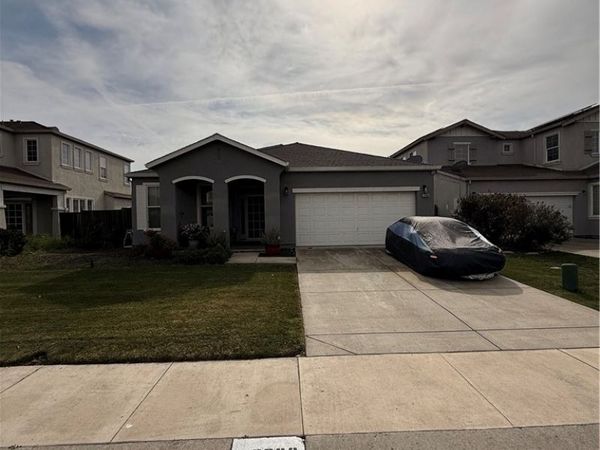 2066 Shady Forest, Stockton, CA 95205