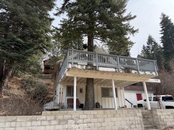 719 Ridge Way, Green Valley Lake, CA 92341