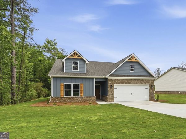 146 Overland Way, Gray, GA 31032