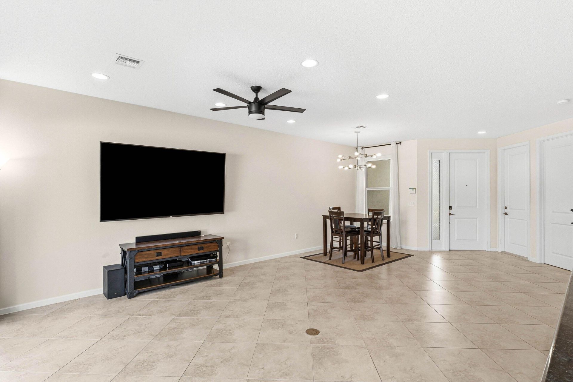 4853 NW 16th Terrace, Boca Raton, FL 33431 Photo