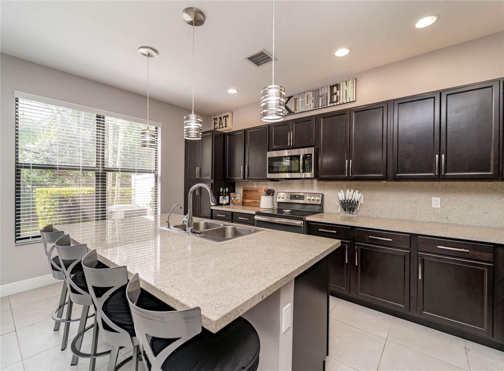 20938 NW 1st Street, Pembroke Pines, FL 33029 Photo