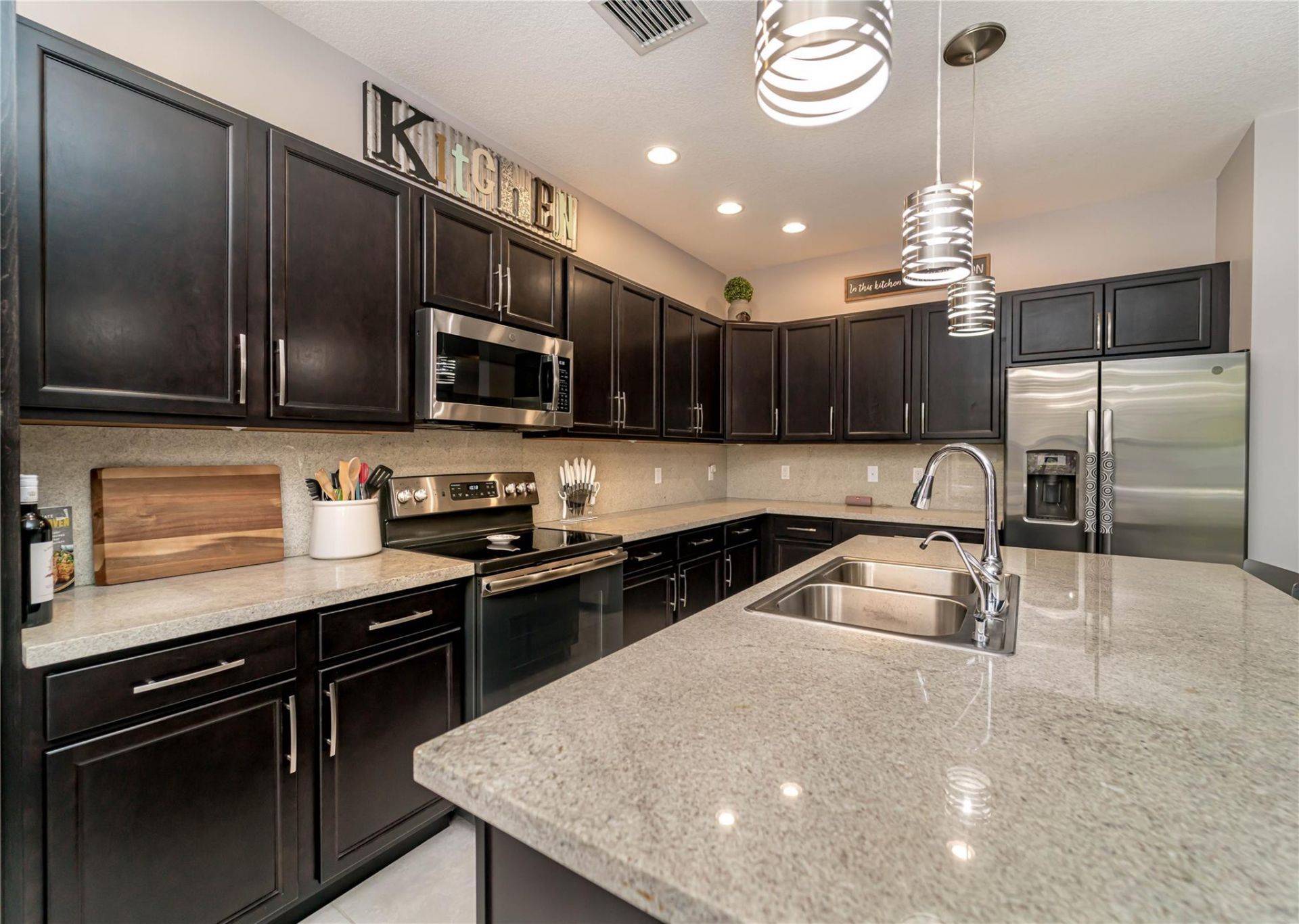 20938 NW 1st Street, Pembroke Pines, FL 33029 Photo