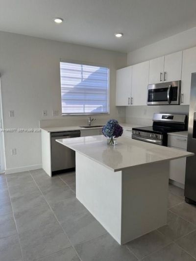 2582 SE 29th St, Homestead, FL 33035 Photo