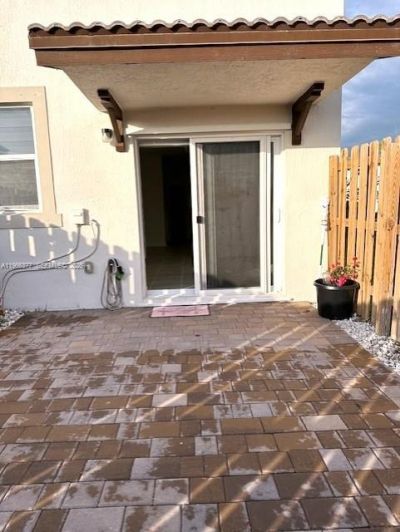 2582 SE 29th St, Homestead, FL 33035 Photo