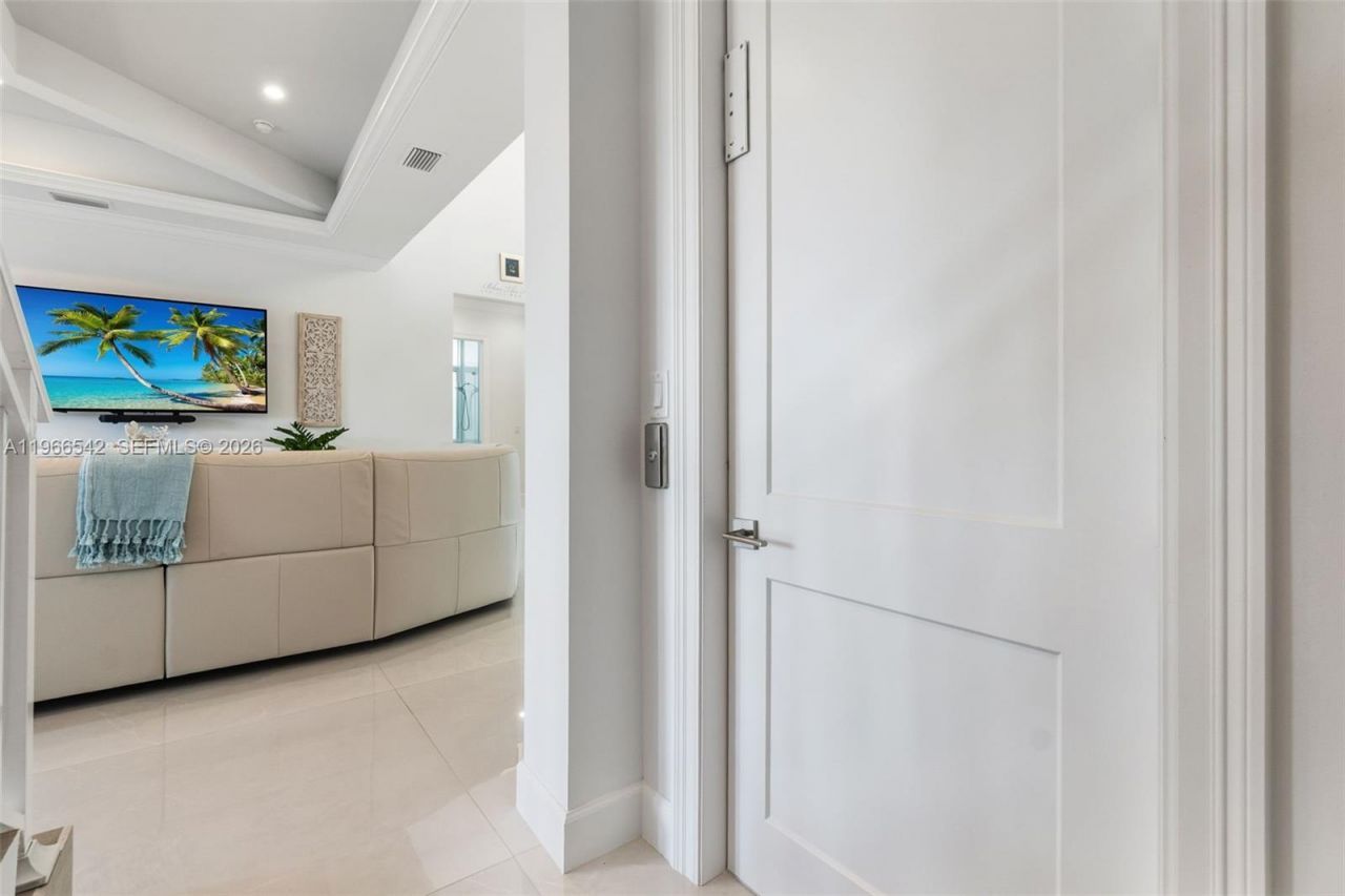 1070 Dana Ct, Marco Island, FL 34145 Photo