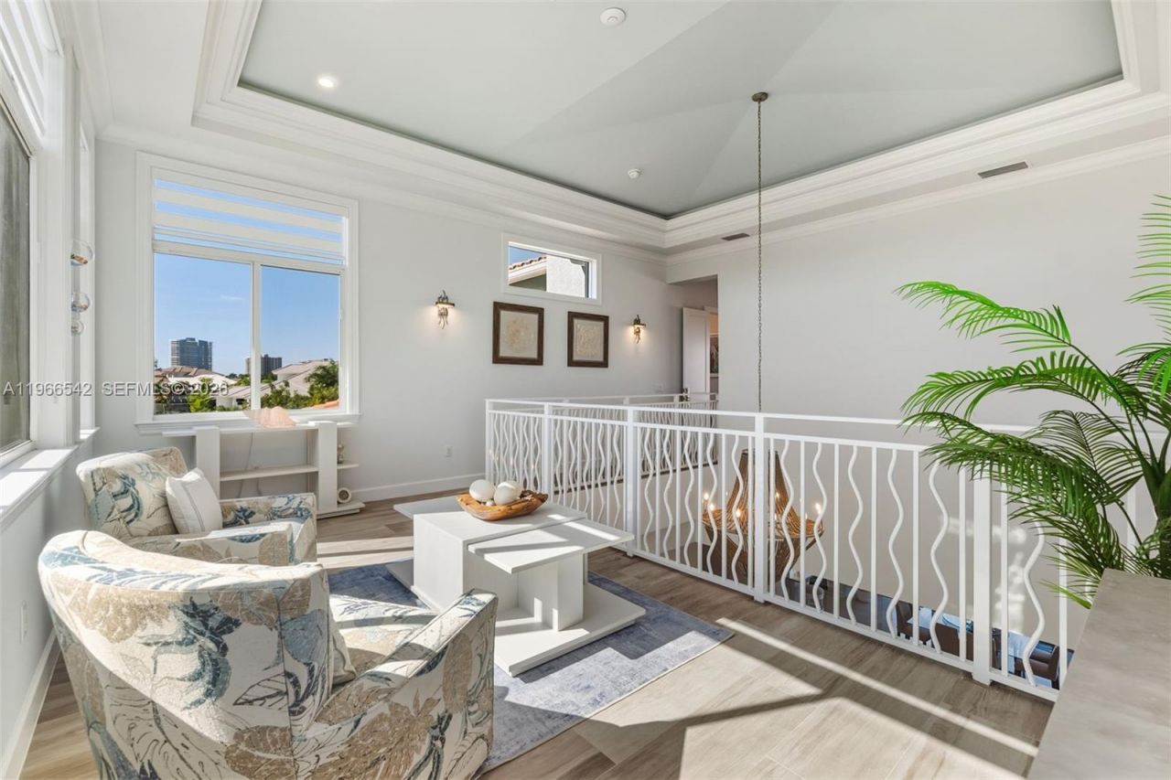 1070 Dana Ct, Marco Island, FL 34145 Photo
