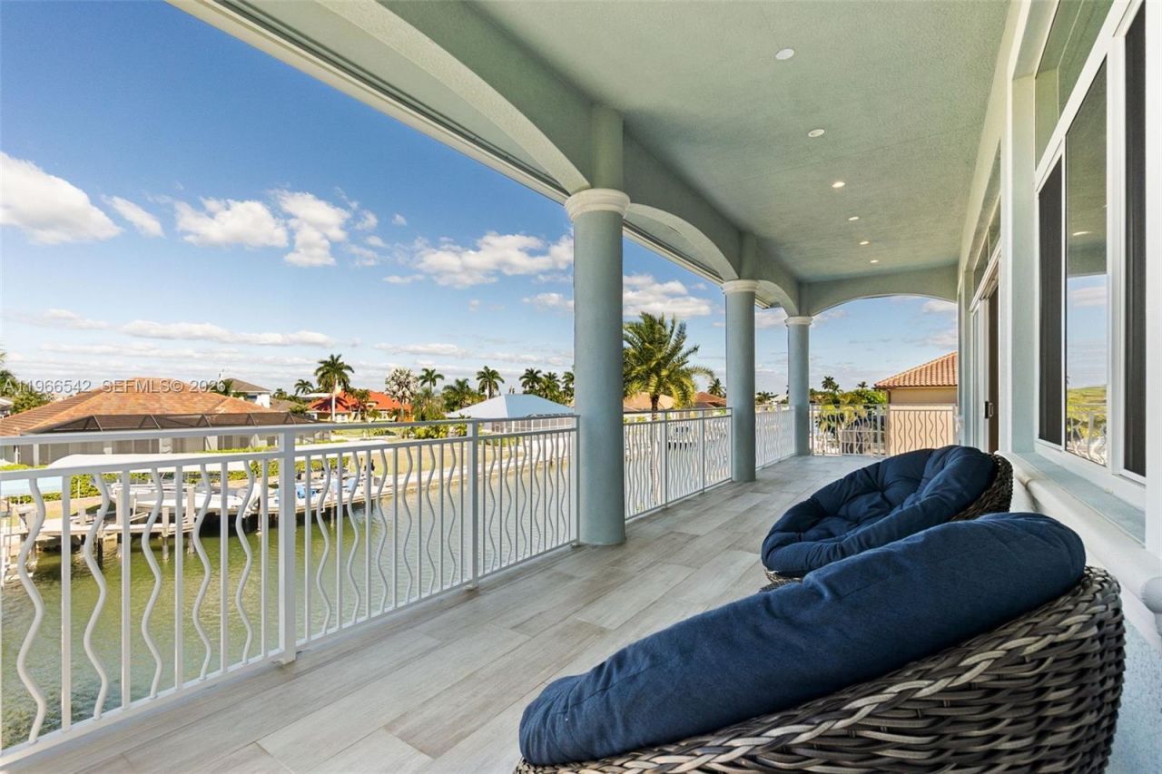 1070 Dana Ct, Marco Island, FL 34145 Photo