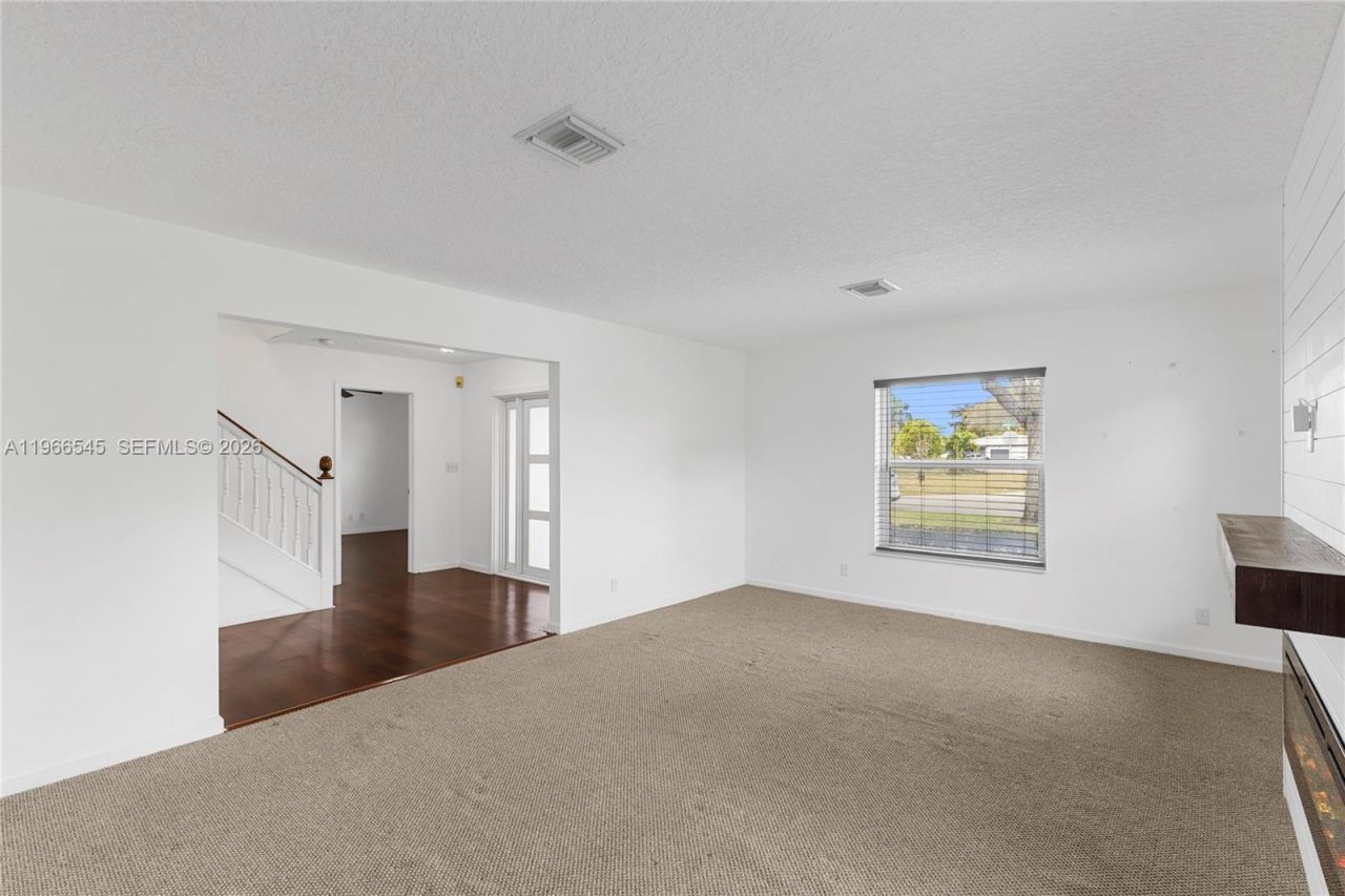 11069 Glenwood Dr, Coral Springs, FL 33065 Photo