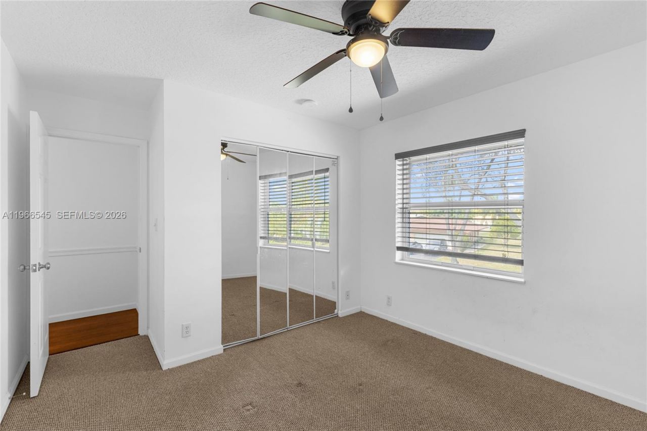 11069 Glenwood Dr, Coral Springs, FL 33065 Photo