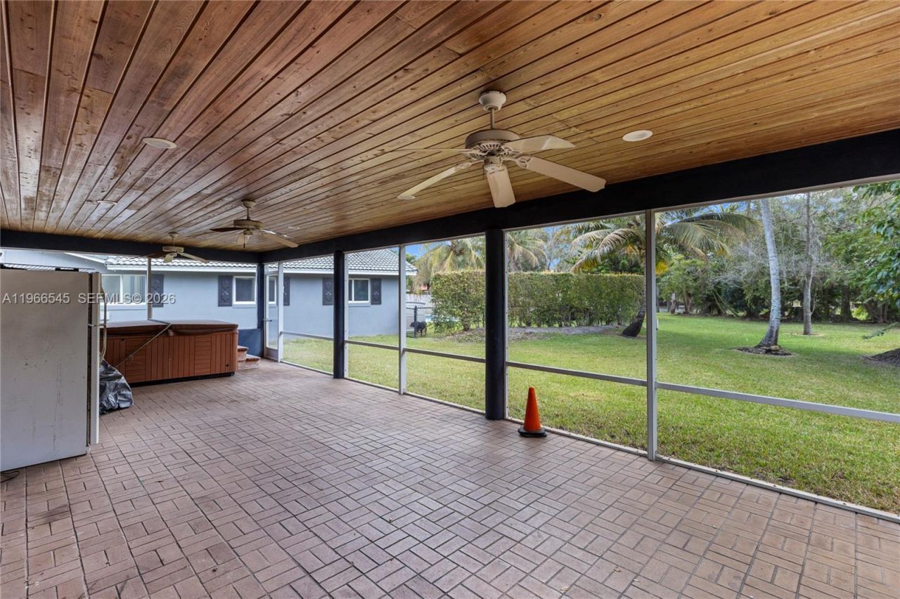 11069 Glenwood Dr, Coral Springs, FL 33065 Photo