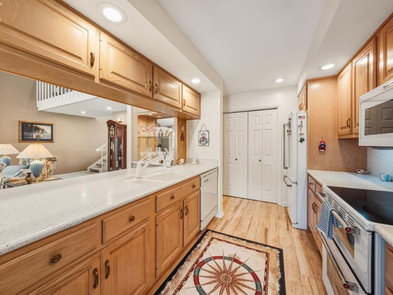 526 Mariner, Huron, OH 44839 Photo 17