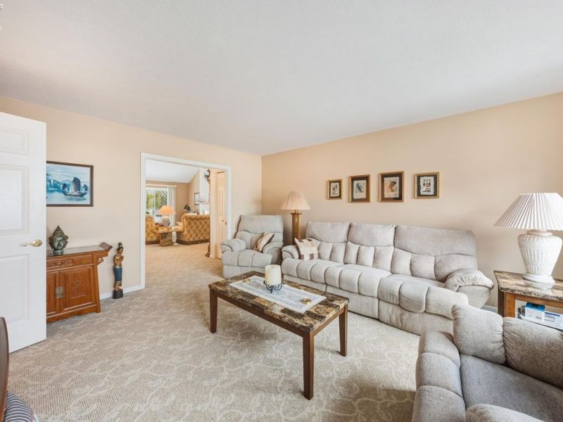 526 Mariner, Huron, OH 44839 Photo 5