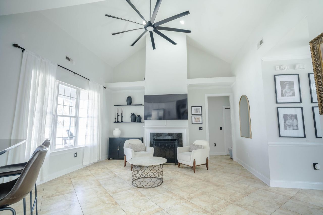 7809 Spring Creek Road Photo 5