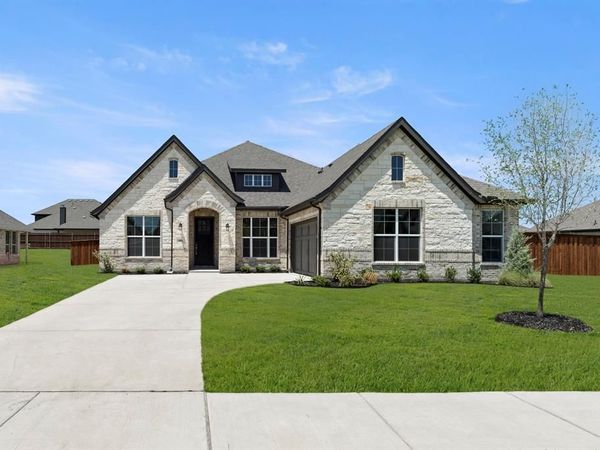 406 Heritage Hill Drive, Forney, TX 75126