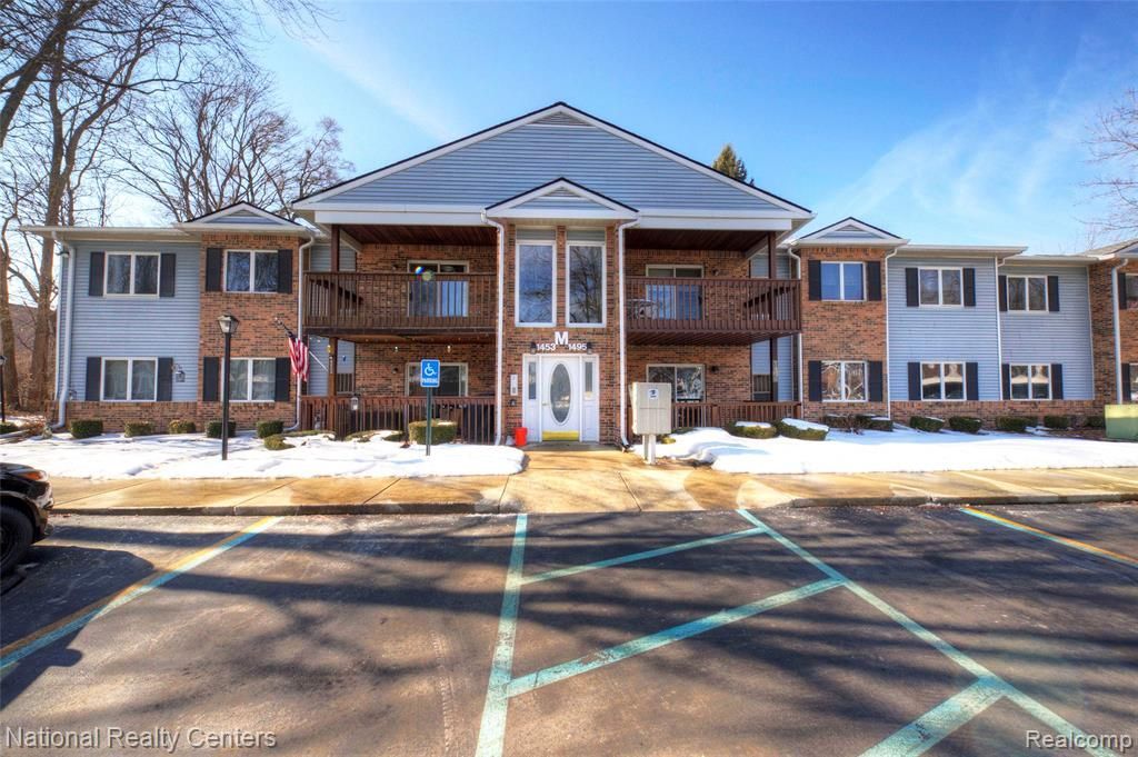 1465 Shoemaker Drive, Westland, MI 48185 Main Photo