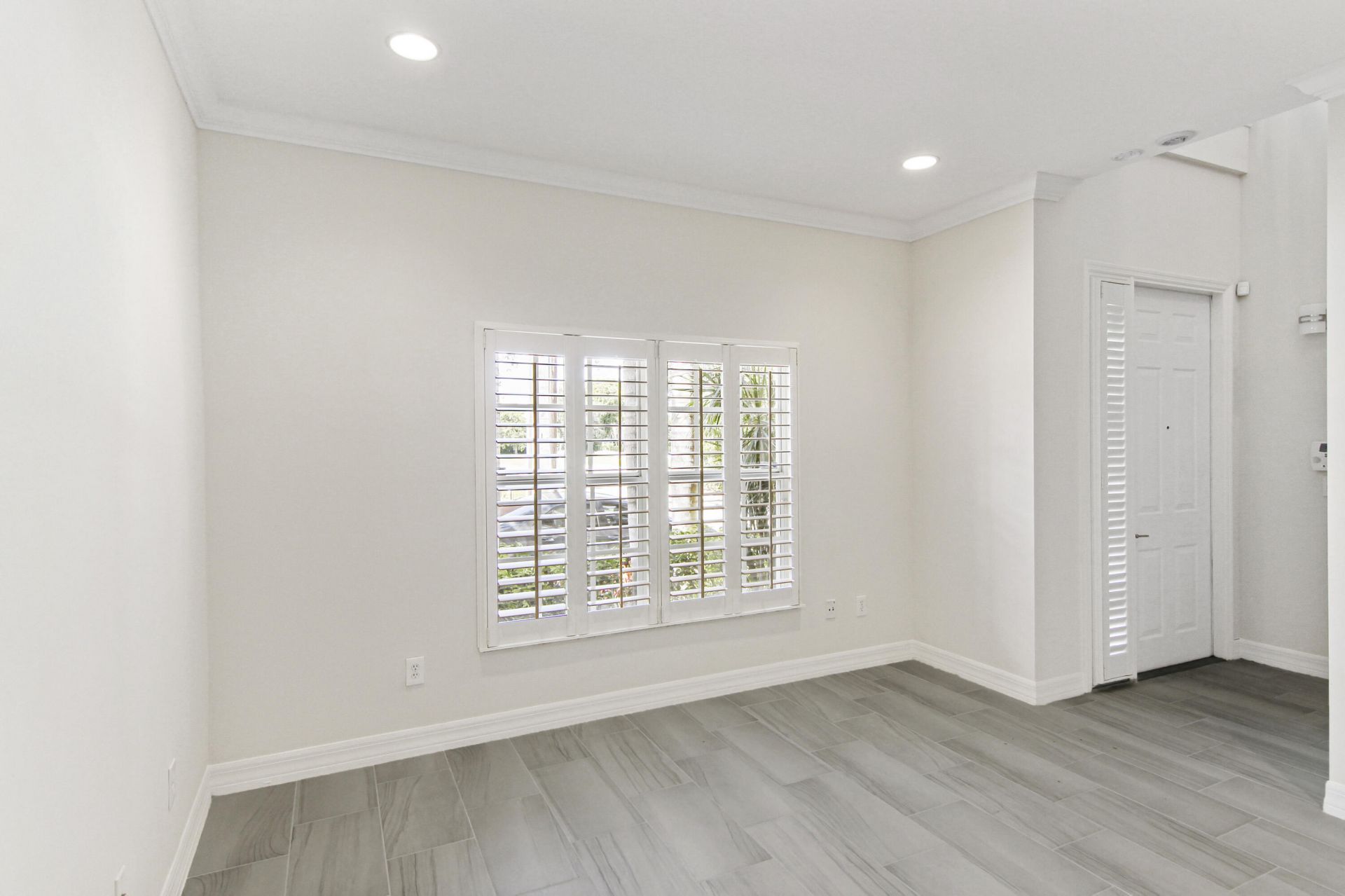 290 NE 5th Avenue, Unit 6, Delray Beach, FL 33483 Photo