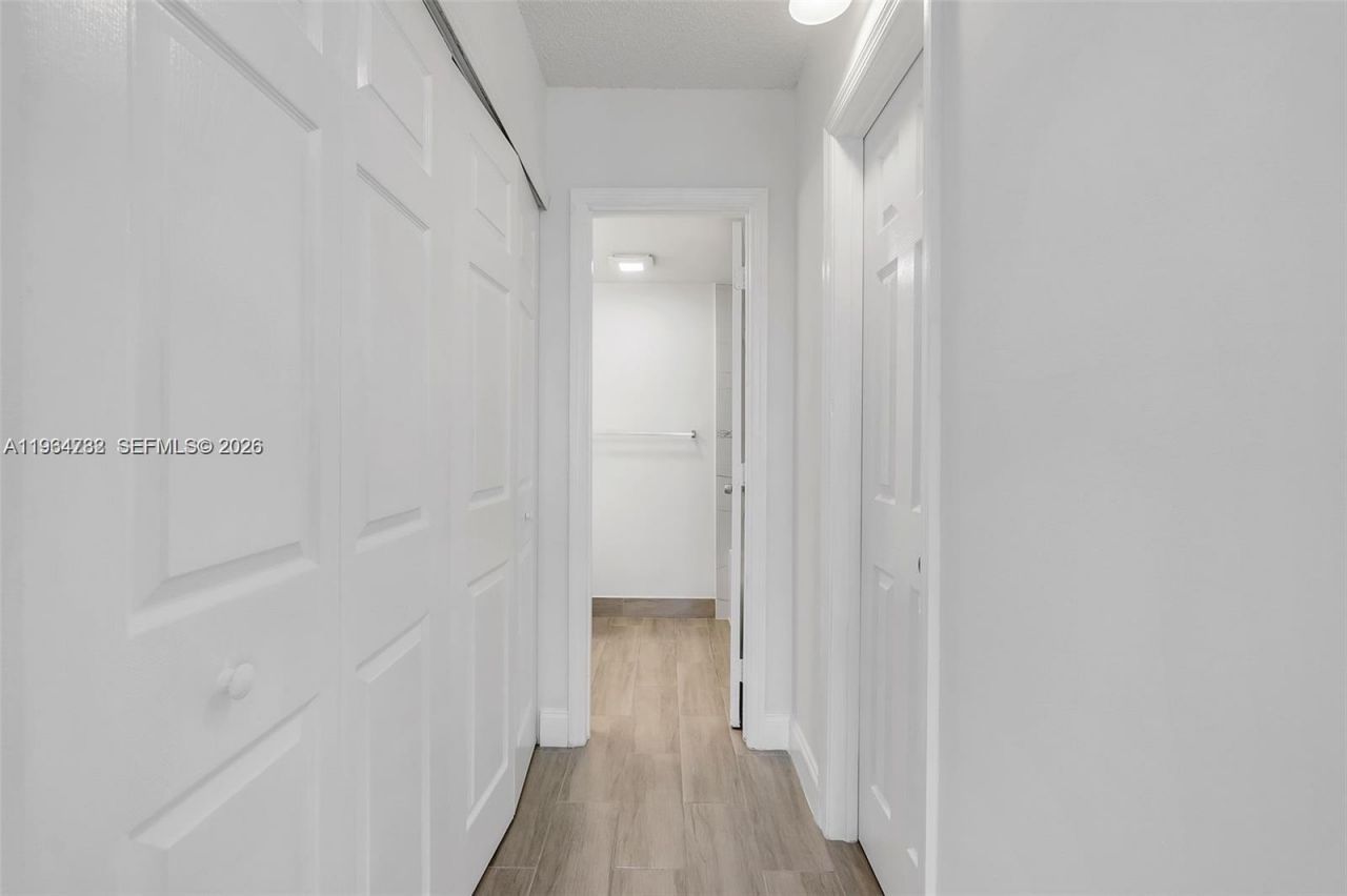 2501 Riverside Dr , Unit 307-A, Coral Springs, FL 33065 Photo