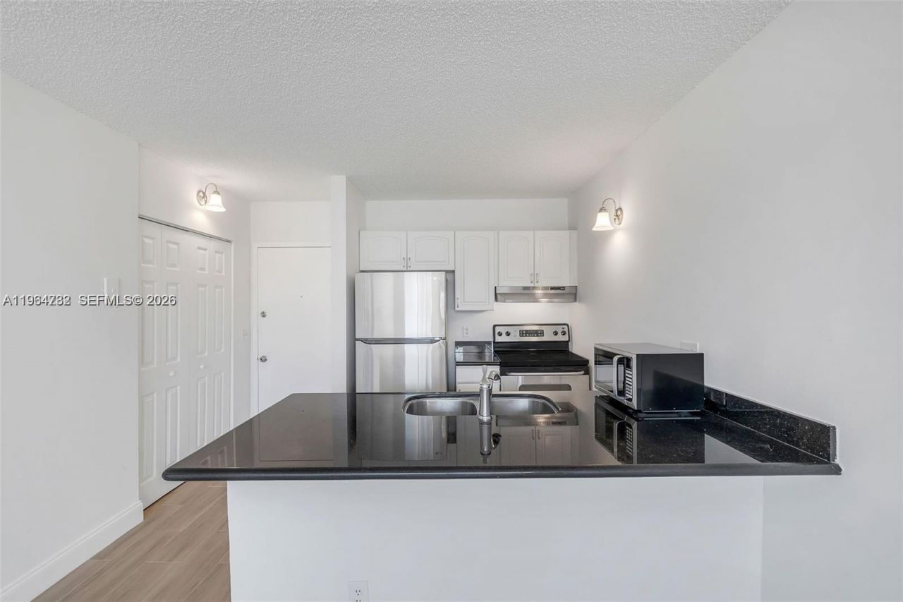 2501 Riverside Dr , Unit 307-A, Coral Springs, FL 33065 Photo