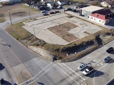 121 W Danieldale Road, Dallas, TX 75232